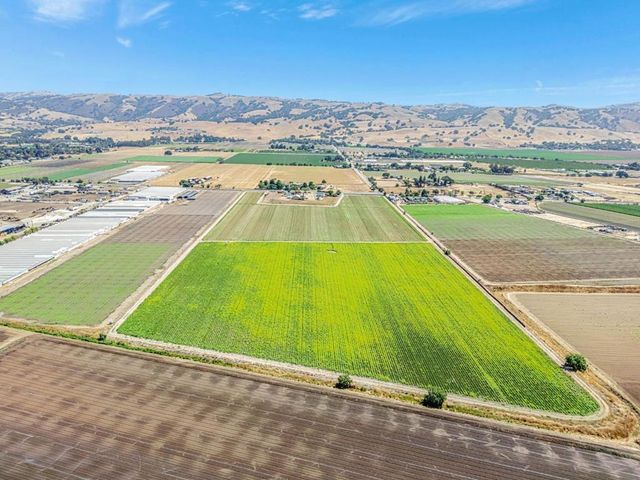 2718 Ferguson Road, Gilroy, CA 95020