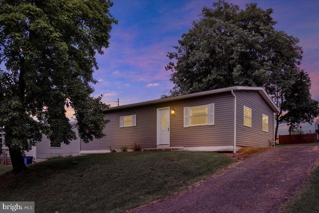 1257 DAUPHIN PL, Birdsboro, PA 19508