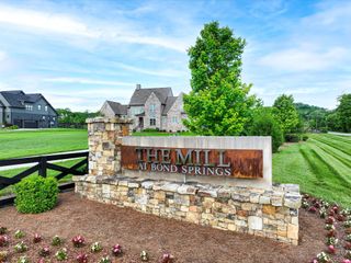 5000 Gates Mill Rdg, Thompsons Station, TN 37179