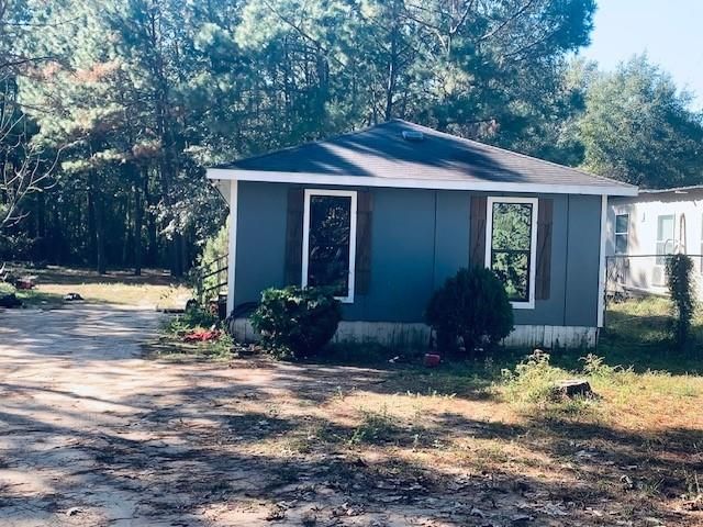 284 County Road 3405, Cleveland, TX 77327