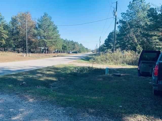 284 County Road 3405, Cleveland, TX 77327