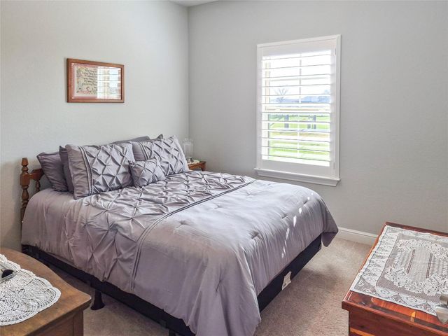 1325 Palomino Trail, Angleton, TX 77515