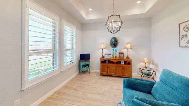 1325 Palomino Trail, Angleton, TX 77515