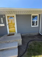 5924 Katherine Street, Taylor, MI 48180