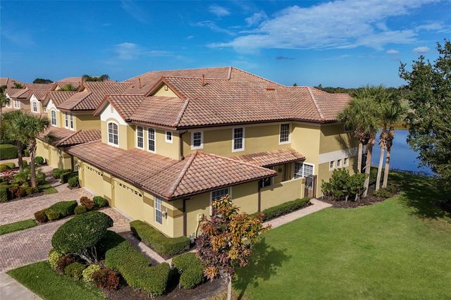 8336 MIRAMAR WAY, Lakewood Ranch, FL 34202