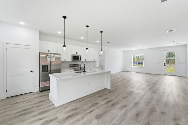 2861 W DELLWOOD STREET, Citrus Springs, FL 34433
