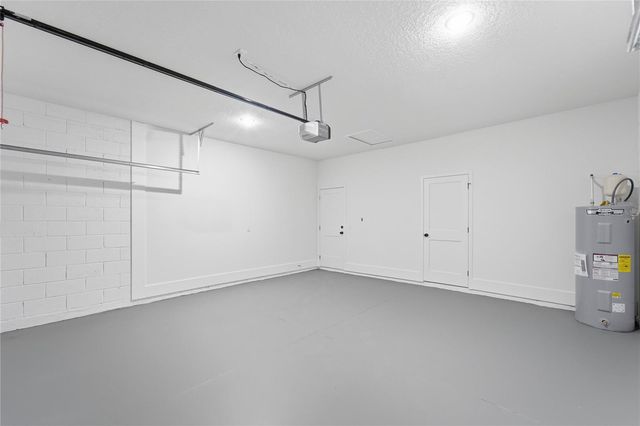 2861 W DELLWOOD STREET, Citrus Springs, FL 34433