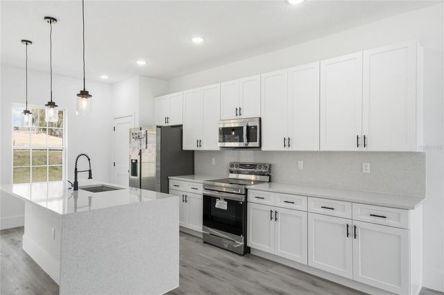 2861 W DELLWOOD STREET, Citrus Springs, FL 34433