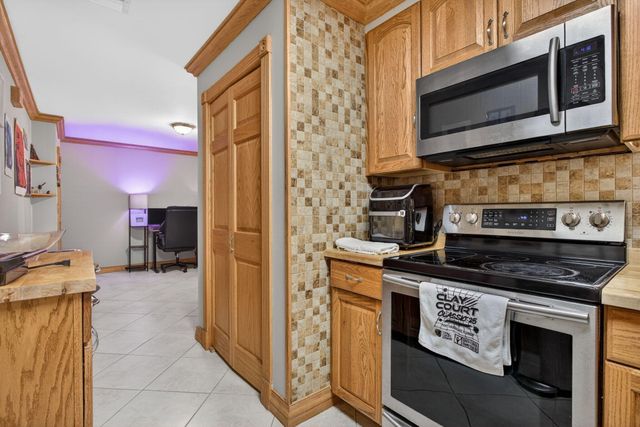 9 NE 19th Court 214c, Wilton Manors, FL 33305
