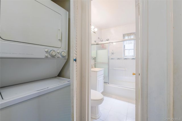 225-35 88 Avenue 42-9, Queens Village, NY 11427