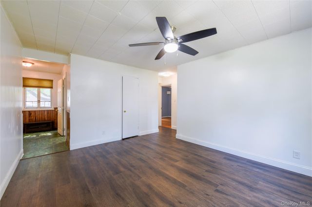 225-35 88 Avenue 42-9, Queens Village, NY 11427