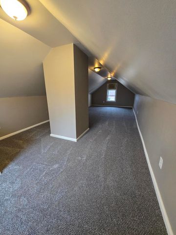 2127 River Drive, Lincoln Park City, MI 48146