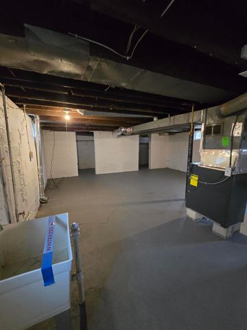 2127 River Drive, Lincoln Park City, MI 48146