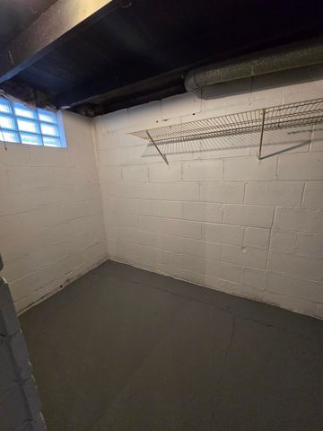 2127 River Drive, Lincoln Park City, MI 48146