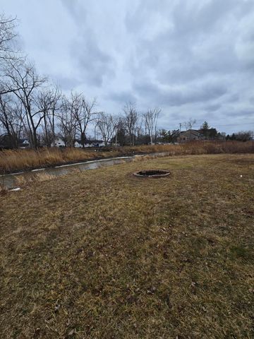 2127 River Drive, Lincoln Park City, MI 48146