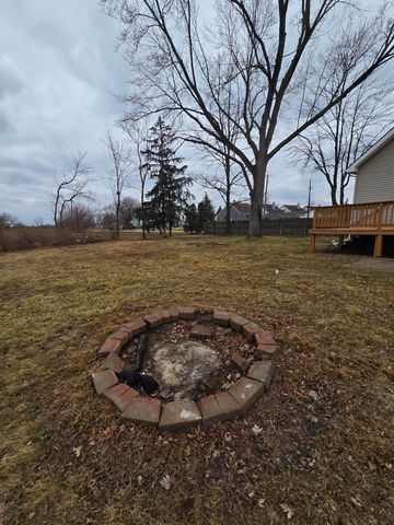 2127 River Drive, Lincoln Park City, MI 48146