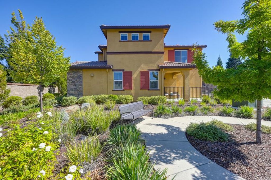 1160 Veranda Ct, Folsom, CA 95630