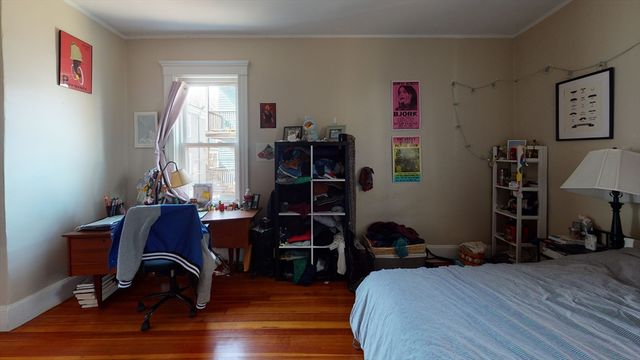 8 Olmstead St 1, Boston, MA 02130