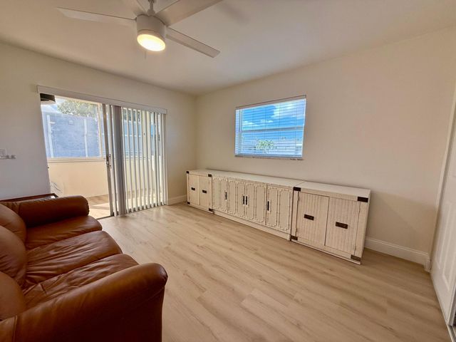 699 Flanders O, Delray Beach, FL 33484