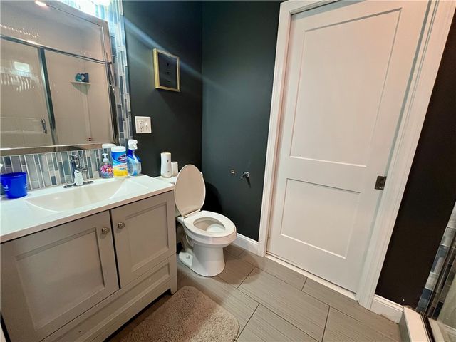 457 Douglas Avenue, Providence, RI 02908