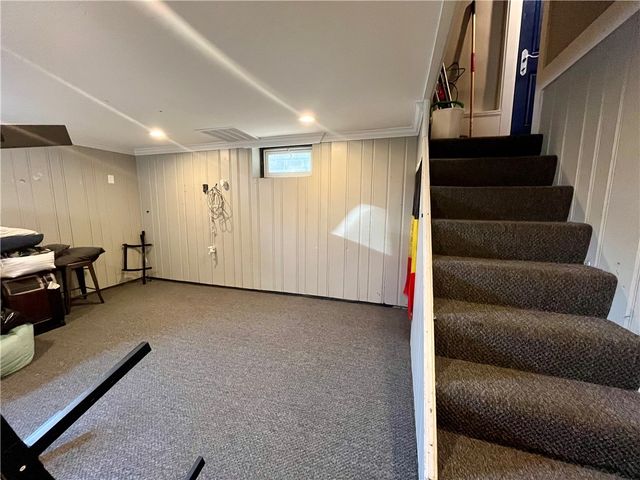 457 Douglas Avenue, Providence, RI 02908