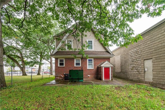 457 Douglas Avenue, Providence, RI 02908