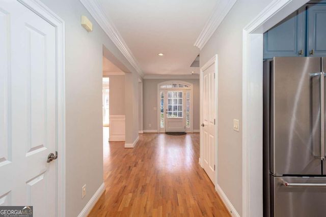 3206 Windsor Lake Drive NE, Atlanta, GA 30319