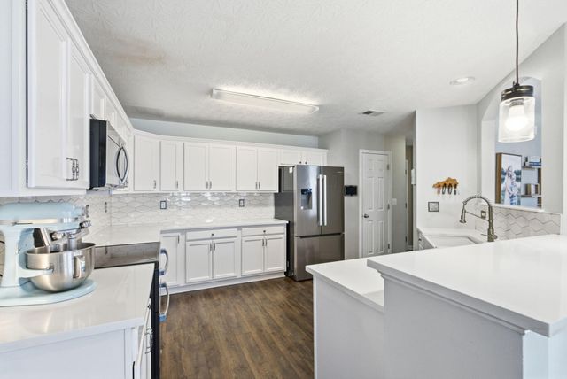 697 Cielo Vista Road, Lexington, KY 40511
