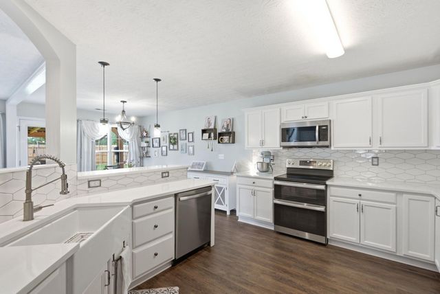 697 Cielo Vista Road, Lexington, KY 40511