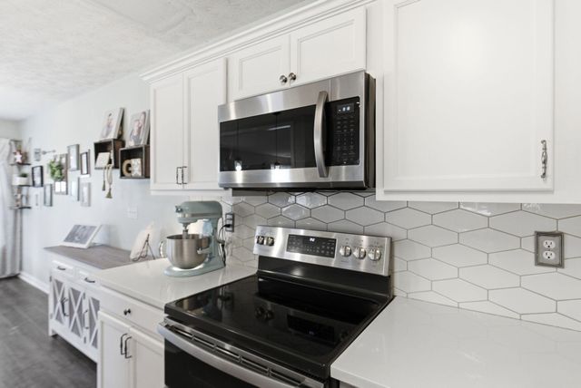 697 Cielo Vista Road, Lexington, KY 40511