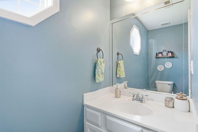 697 Cielo Vista Road, Lexington, KY 40511