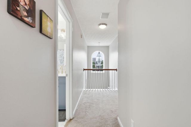 697 Cielo Vista Road, Lexington, KY 40511