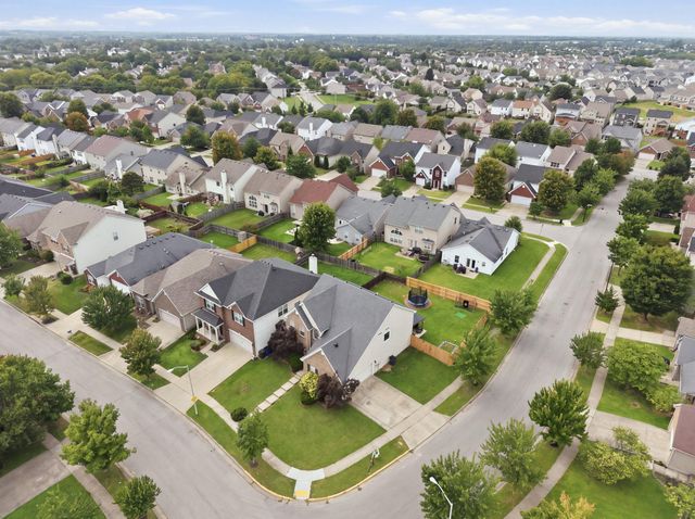 697 Cielo Vista Road, Lexington, KY 40511