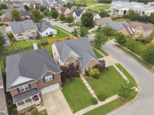 697 Cielo Vista Road, Lexington, KY 40511