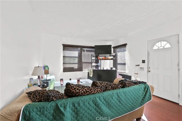 229 E Reeve, Compton, CA 90220