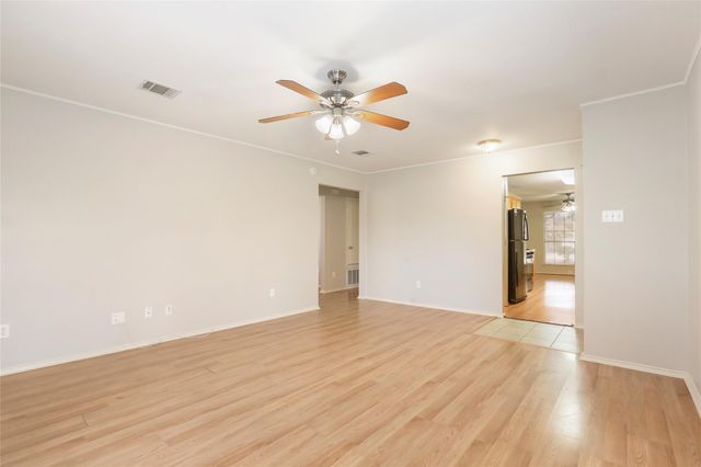 15204 Drusillas DR, Pflugerville, TX 78660