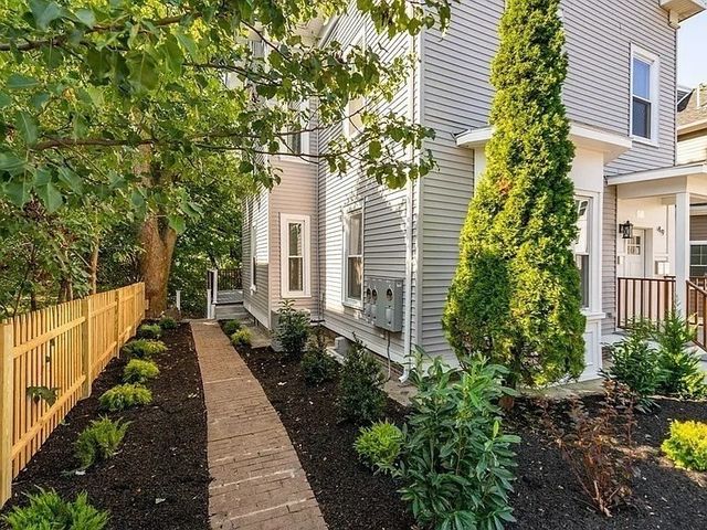 49 Alpine St 2, Boston, MA 02119