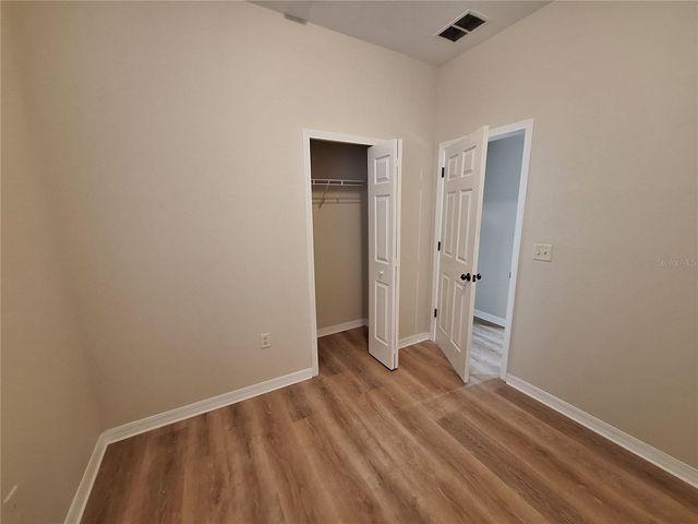 3709 PARKRIDGE CIRCLE 7-204, Sarasota, FL 34243