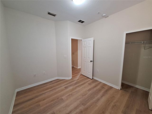 3709 PARKRIDGE CIRCLE 7-204, Sarasota, FL 34243