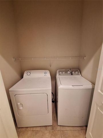 3709 PARKRIDGE CIRCLE 7-204, Sarasota, FL 34243