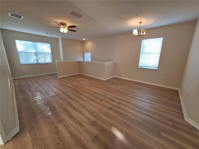 3709 PARKRIDGE CIRCLE 7-204, Sarasota, FL 34243