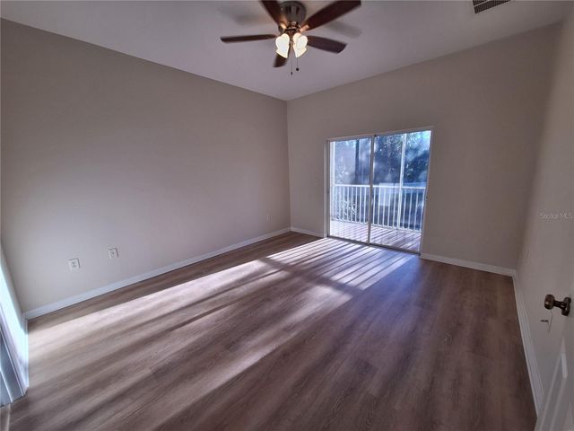 3709 PARKRIDGE CIRCLE 7-204, Sarasota, FL 34243