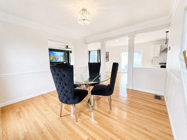 52 Oldfield Rd, Bridgewater, MA 02324