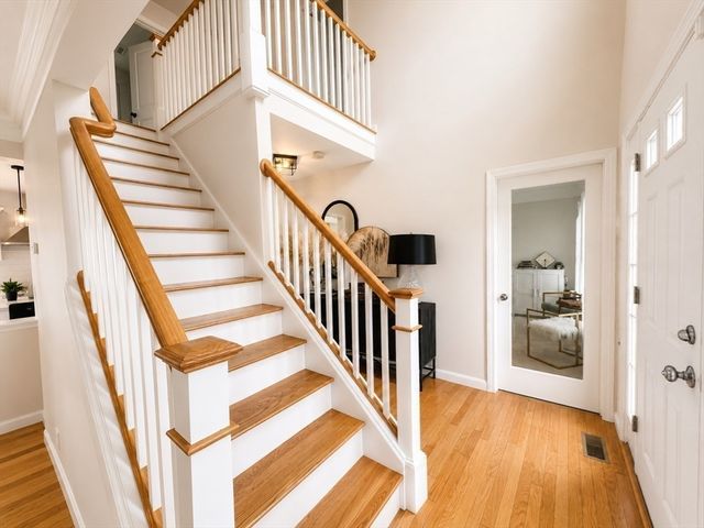 52 Oldfield Rd, Bridgewater, MA 02324
