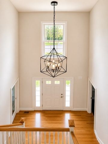 52 Oldfield Rd, Bridgewater, MA 02324