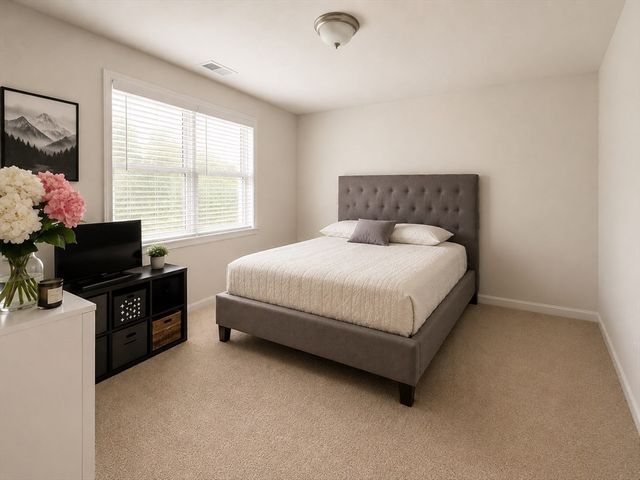 52 Oldfield Rd, Bridgewater, MA 02324