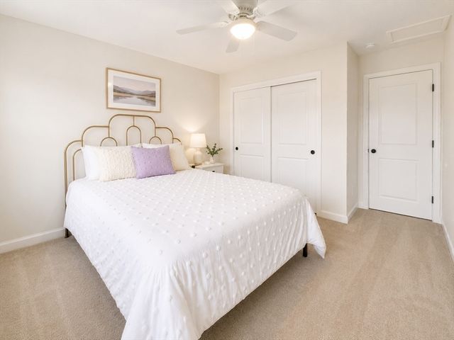 52 Oldfield Rd, Bridgewater, MA 02324