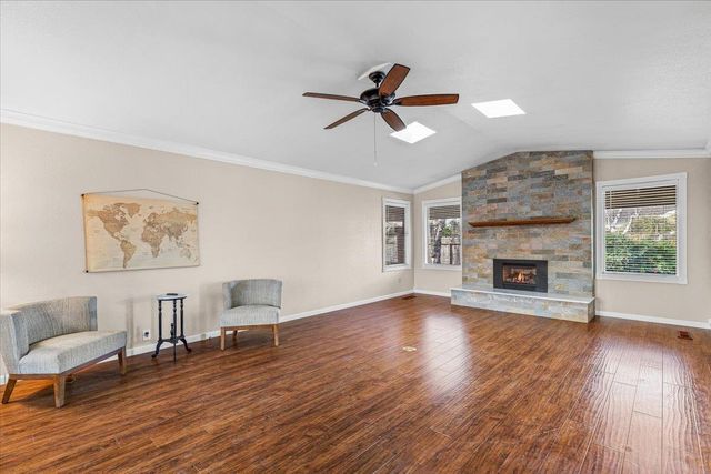 3909 Trillium Ave, Modesto, CA 95356