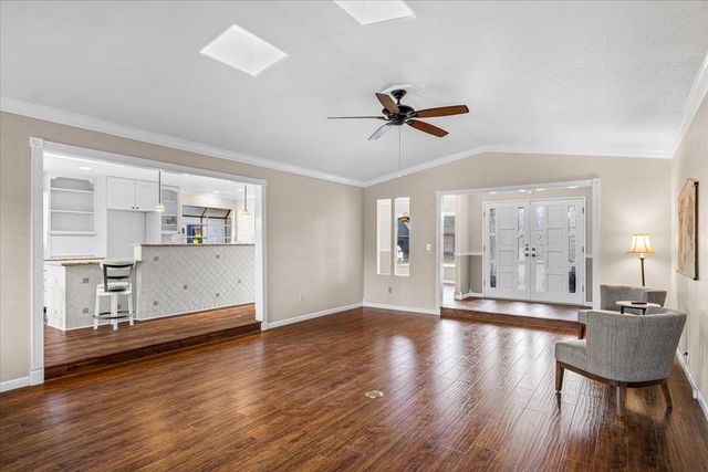 3909 Trillium Ave, Modesto, CA 95356