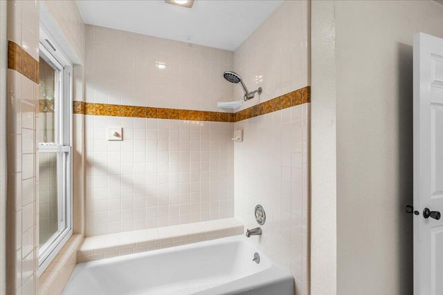 3909 Trillium Ave, Modesto, CA 95356